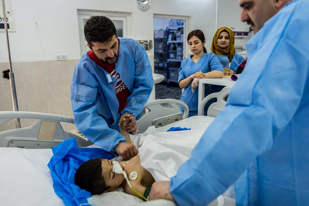 EMERGENCY-Erbil-War-Surgery-02